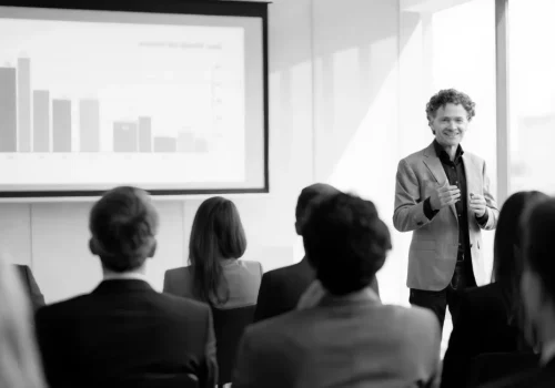 Franchise consultant van Franchise Connect geeft presentatie